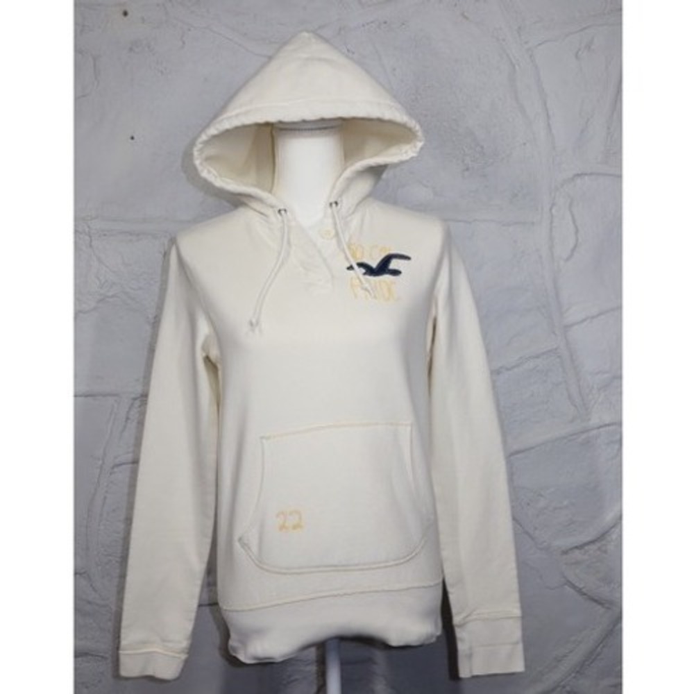 Hollister Women's Used Cream Hoodie -‎ Size 1